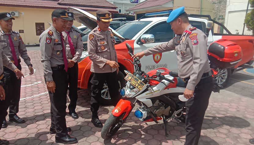 Polres Samosir Cek Kesiapan Almatsus Dan Kendaraan Dinas Sat Pam Obvit