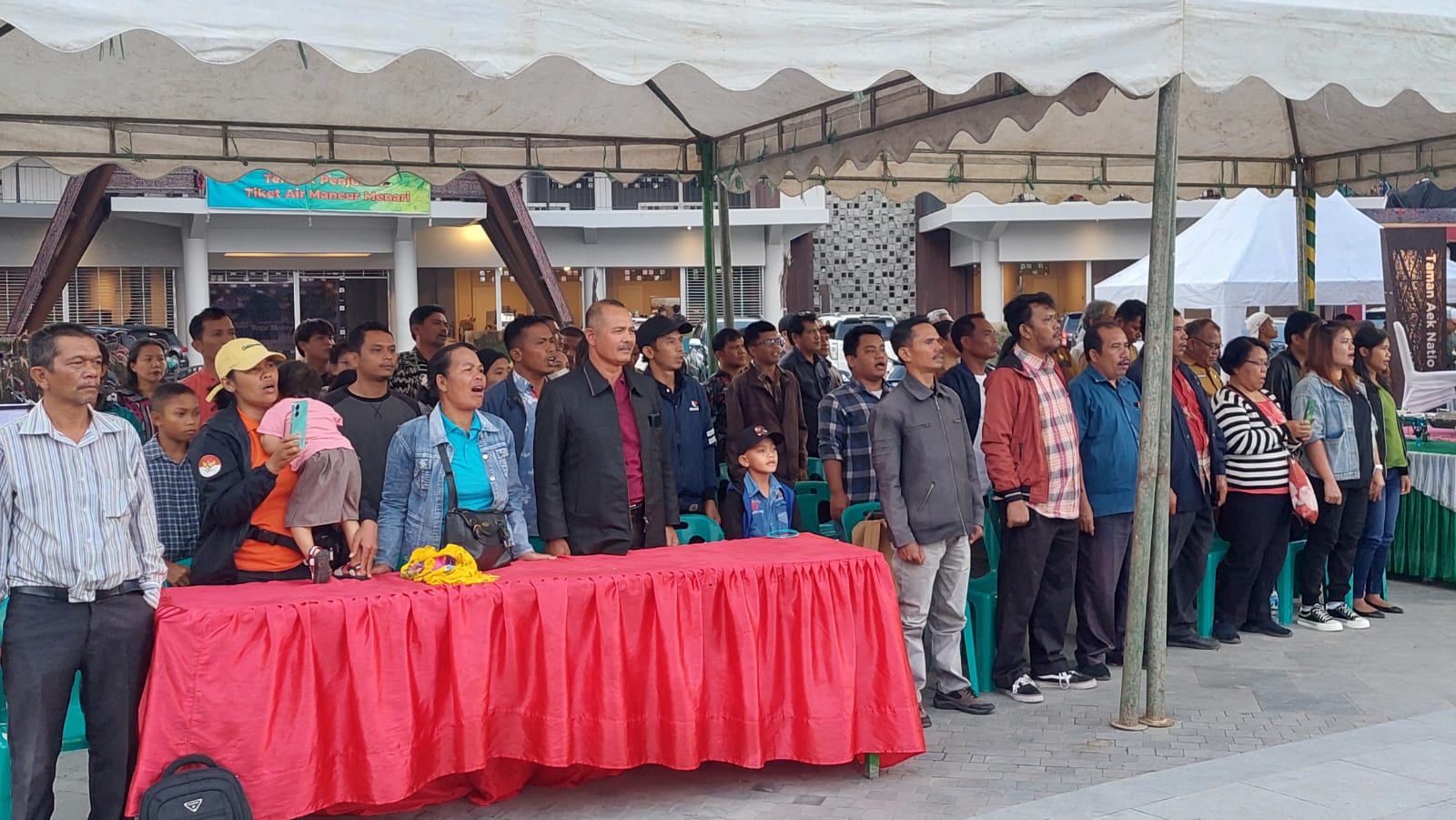 Bupati Samosir Hadiri Peluncurkan Tahapan Pemilihan Bupati Dan Wabup 2024 Oleh KPU Samosir