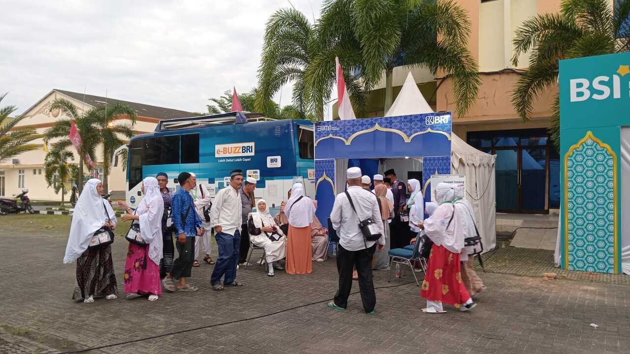 BRI BO Medan Mempermudah Transaksi Uang di Asrama Haji Embarkasi Medan, Bagi Calon Jamaah Haji